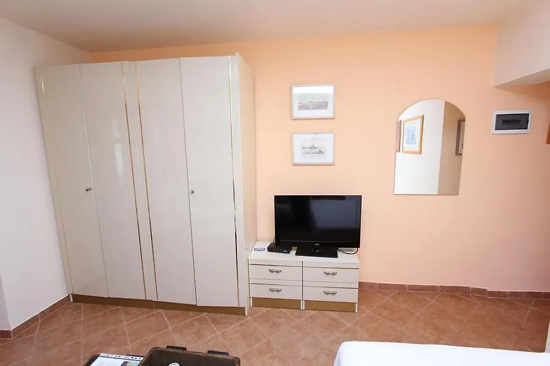 Apartments Greta Rovigno Croazia